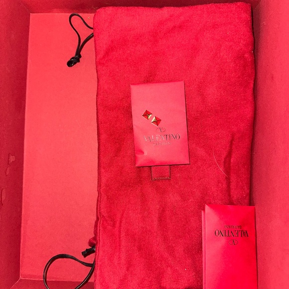 Valentino Tan Rockstud Heels - Picture 8 of 10